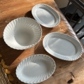 TheOasianist Scallopped Set